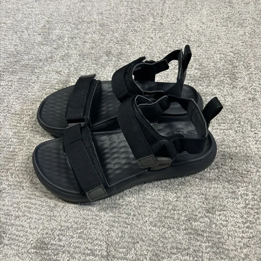 Hey Dude Carson Sandals Mens 7 EU40 Black Summer Strappy Outdoor Walking Comfort